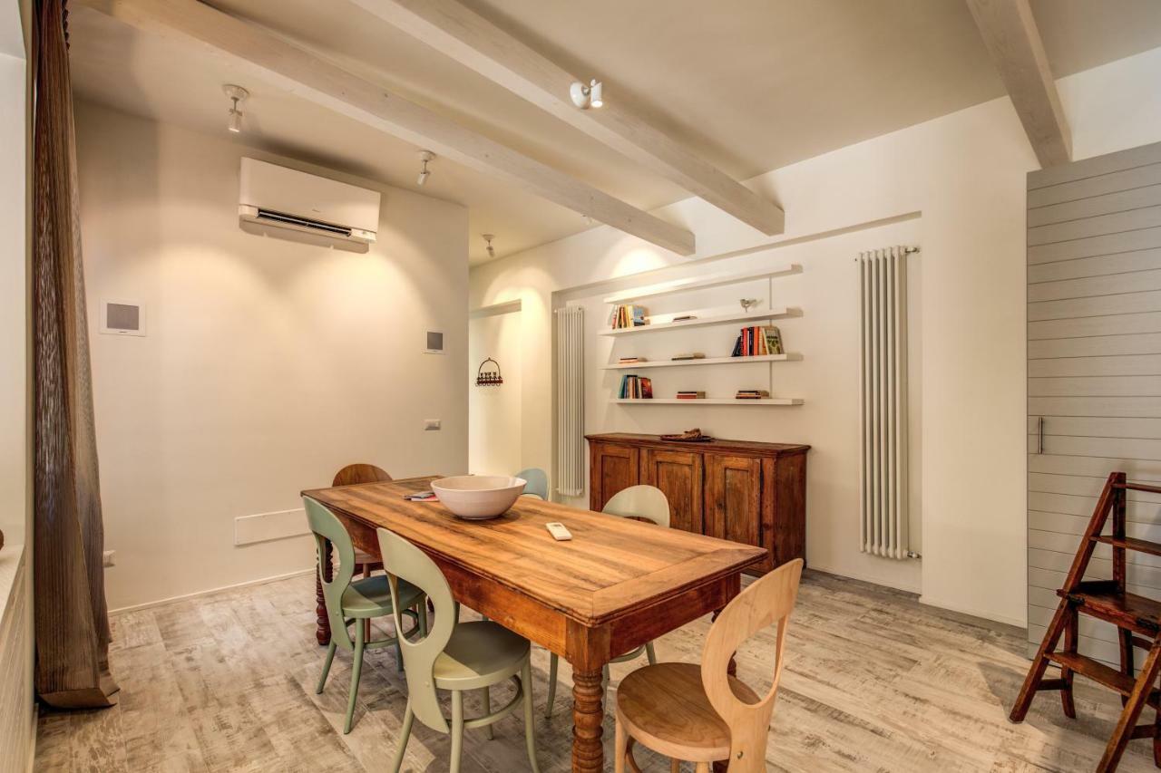 Luxuary Terrace Trastevere Rome Exterior photo